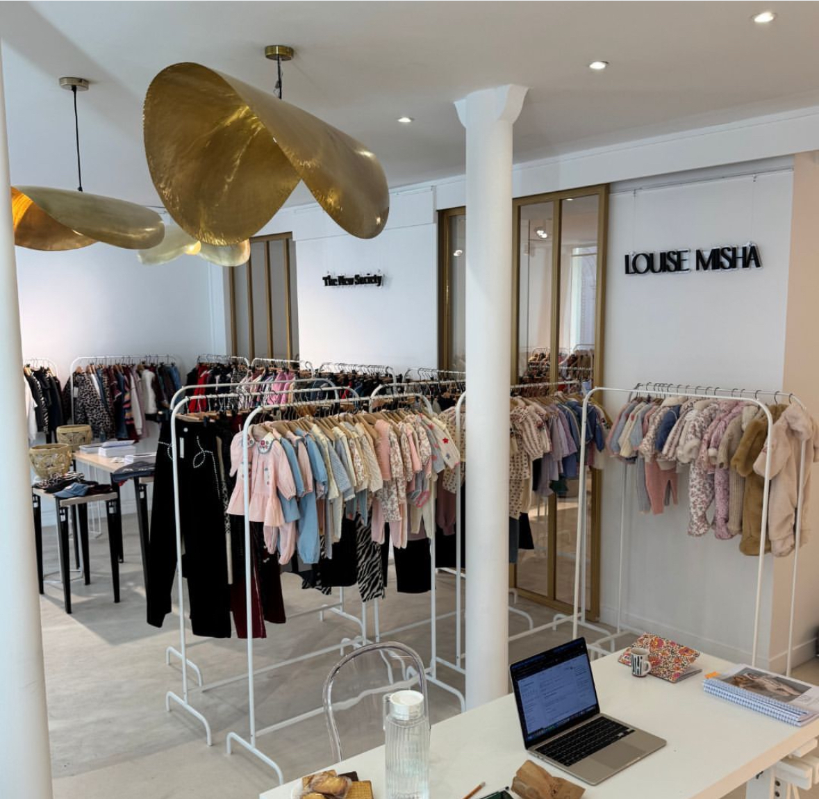 PHOTO SHOWROOM PARIS